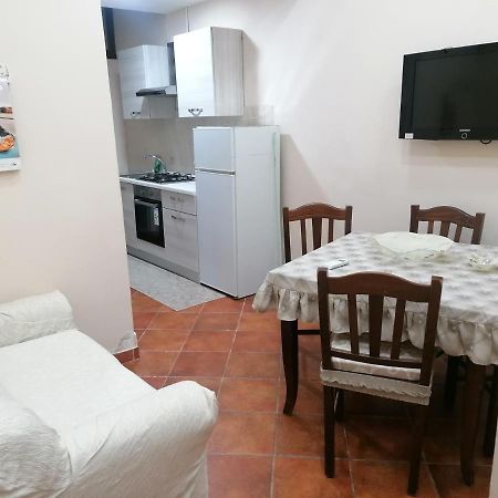Casa Amelia Bed & Breakfast Наполи Екстериор снимка