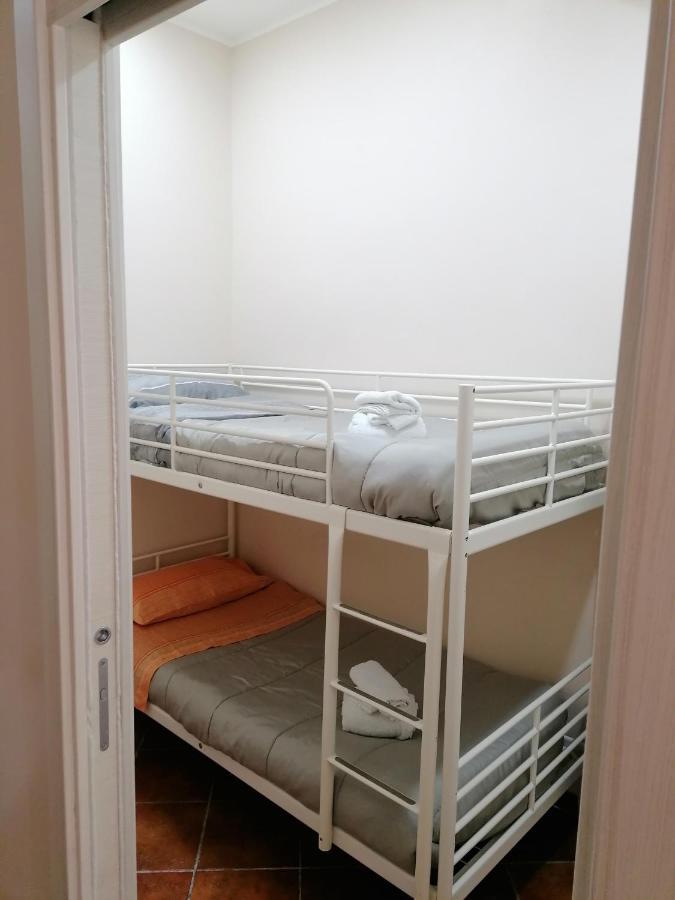 Casa Amelia Bed & Breakfast Наполи Екстериор снимка
