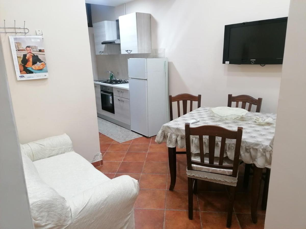 Casa Amelia Bed & Breakfast Наполи Екстериор снимка